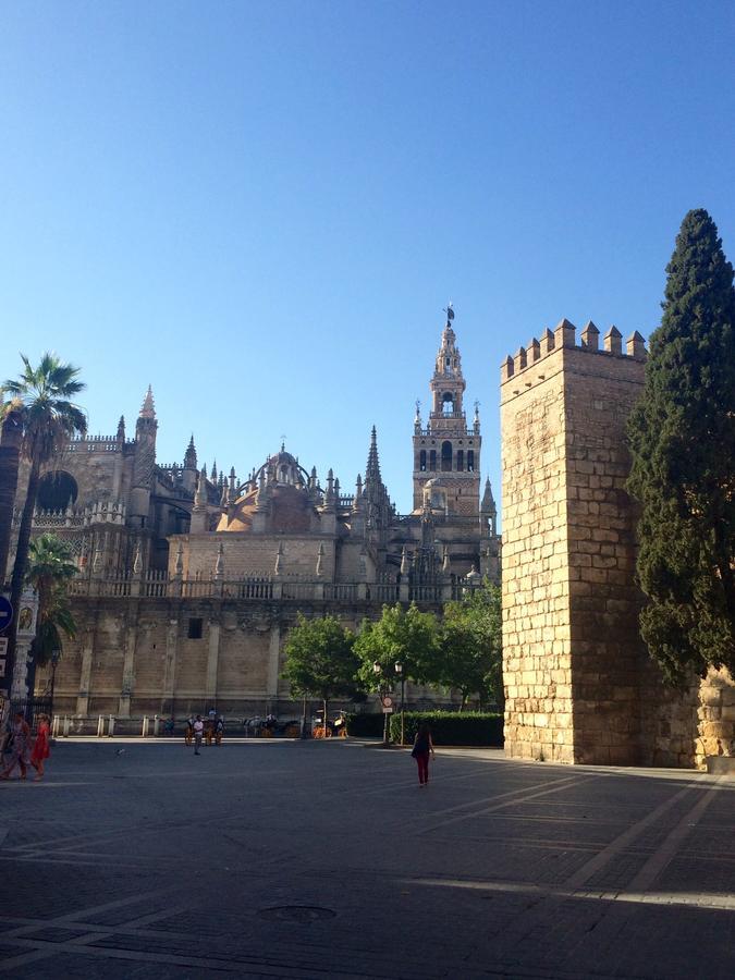 Serva La Bari Sevilla Bagian luar foto